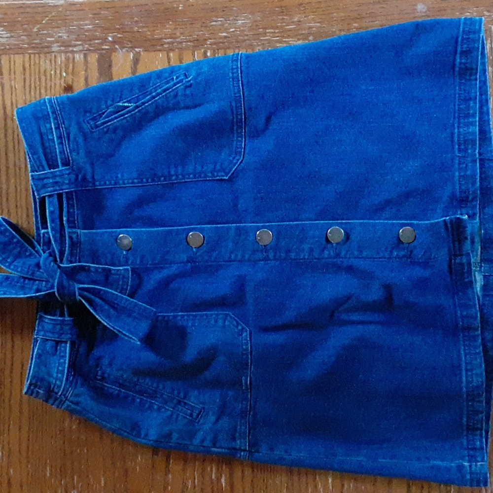 Denim skirt with tie front waist